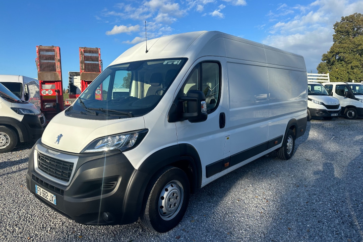 PEUGEOT BOXER FOURGON